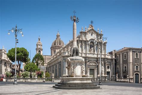 Visit Catania An Impressive City In Sicily Pelican Travel