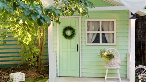 Design Expert Reveals The Best Paint Colors For Your Outdoor Shed