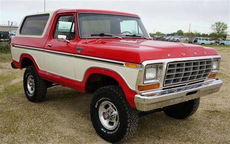 62 000 Mile Survivor 1978 Ford Bronco XLT Barn Finds