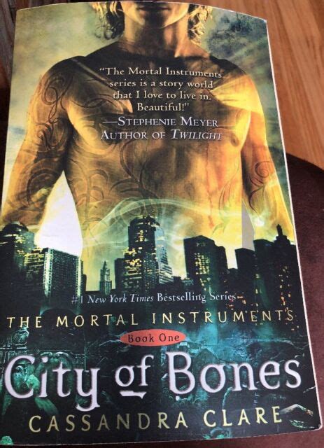 The Mortal Instruments City Of Bones 1 By Cassandra Clare 2008