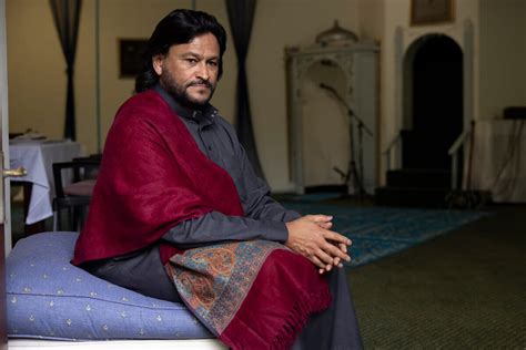 Asesinan En Sud Frica Al Primer Activista Musulm N Abiertamente Gay Del Mundo Escandala