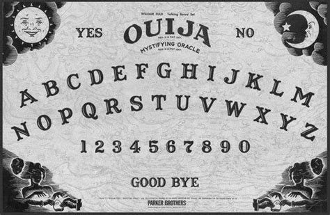 Pin De Germ N Cort S Em Penumbra Tabuleiro Ouija Ouija T Bua Ouija