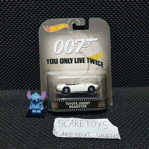 Jual Hot Wheels Toyota 2000gt Roadster James Bond 007 Retro Putih You Only Live Twice Shopee