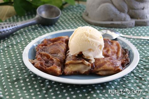 Peach Cobbler Egg Rolls Riehlfood