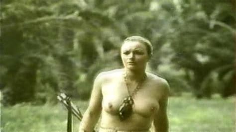 Naked Alice Arno In The Perverse Countess