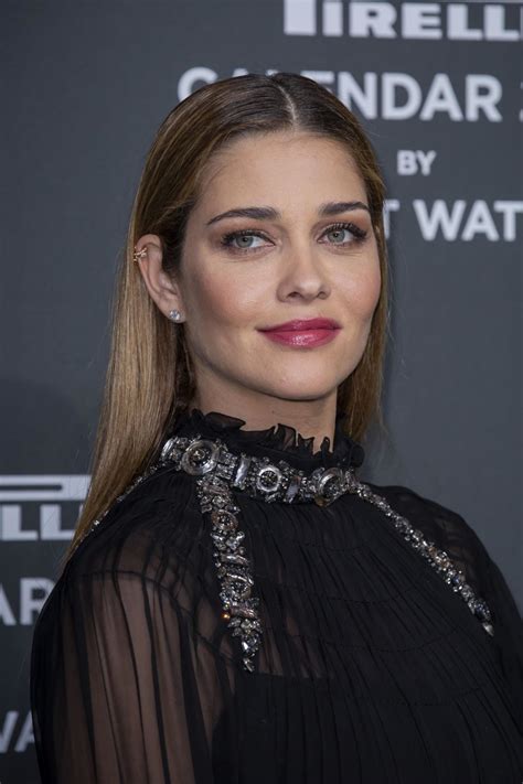 Ana Beatriz Barros - HawtCelebs