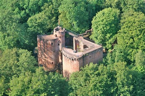 Burg Montclair Saarland Deutschland