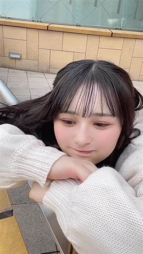 永久ハンナさんのインスタグラム動画 永久ハンナinstagram「10代ラストー！ 19歳たくさんの新しい経験ができた一年でした☺️