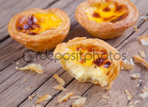 Portuguese egg tart Stock Photo by ©WitthayaP 47999961