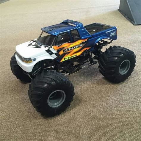 17 Best images about Rc monster trucks on Pinterest | Radios, Chevy and Big trucks