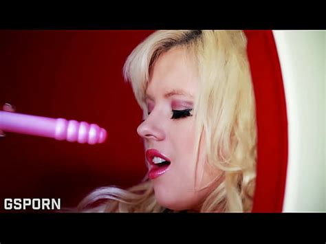 Sensual Big Tits Blonde Girl Masturbating With Hot Dildo Her Wet Pussy XNXX