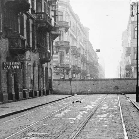 Never Before Seen Footage From the Warsaw Ghetto - Jewish World - Haaretz.com