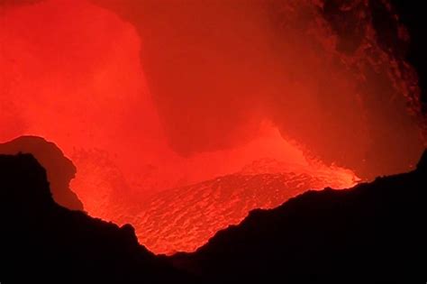 How to see liquid lava lake of the Masaya Volcano in Managua