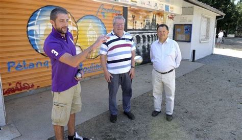 La Pétanque moulinoise a été taguée Moulins 03000