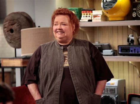 ‘two And A Half Men’ Actress Conchata Ferrell Dies At 77 Far Out Magazine