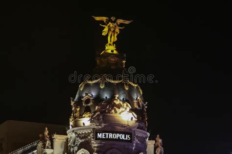 Domo Dorado Del Edificio Metropolis En Madrid Espa A Fotograf A