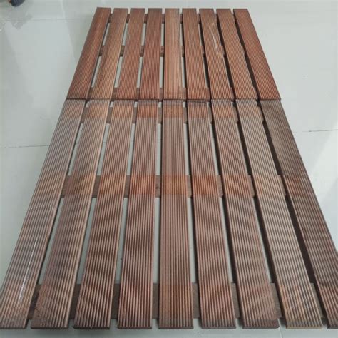 Jual Palet Kayu Deck Tile Lantai Kayu Taman Teras Pinggir Kolam Renang