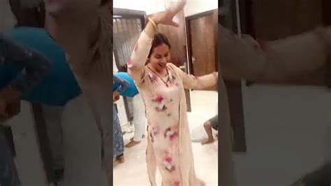 Khubsurat Dance Lovely Kinnar Jabardast Kinnar Dance Lovely Uttam