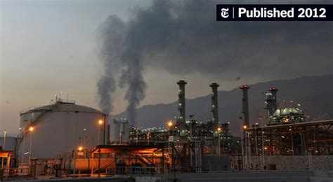 Iran Oil Production Drop Seen - The New York Times