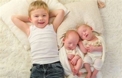 5 Tips When An Older Sibling Loves Your Twins A Bit Too Much Twiniversity