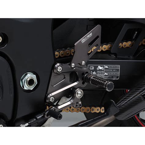 Commandes reculées réglables YOSHIMURA X Tread pour Suzuki GSXR1300R