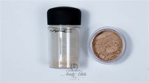 FRAÇÃO PIGMENTO MAC COR NAKED Aniety Vilela Makeup