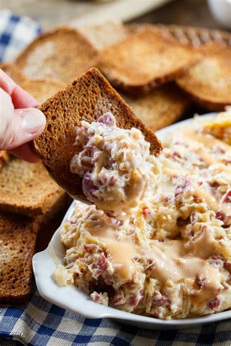 Crock Pot Reuben Dip Warm Creamy And Cheesy With All The Flavors Of