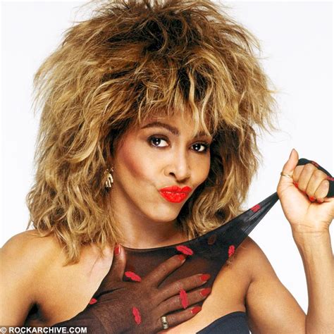 Tina Turner: Biography, Singer, Ike And Tina Turner | tunersread.com