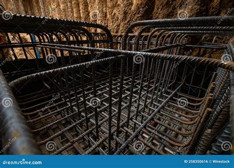 Detail of Reinforcement Cage of Sump Pit in Sandy Ground in Basement ...