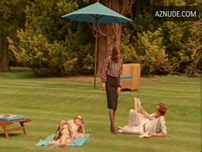 FRIENDS CROCODILES NUDE SCENES AZNude