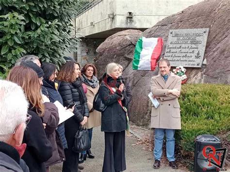 Cuorgne Inaugurata La Stele Dedicata Ai Martiri Delle Foibe Foto E