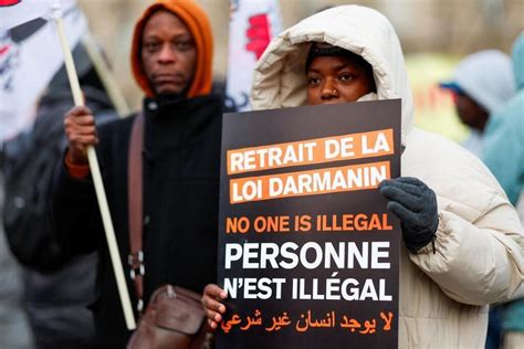 Loi Immigration Des Milliers Dopposants Ont Manifest Pour R Clamer