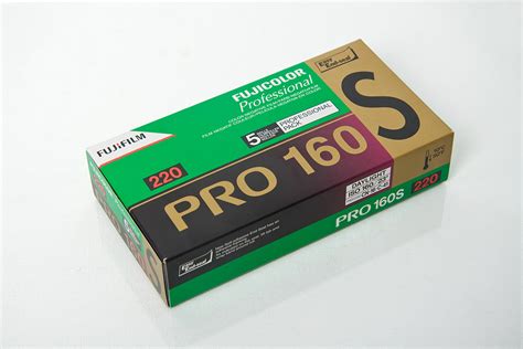 Fujifilm Pro 160s - 220 Film | Shutterbugs Studio