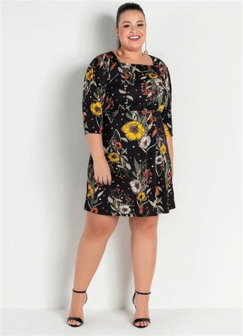 Vestido Floral Preto Decote Quadrado Plus Size Marguerite