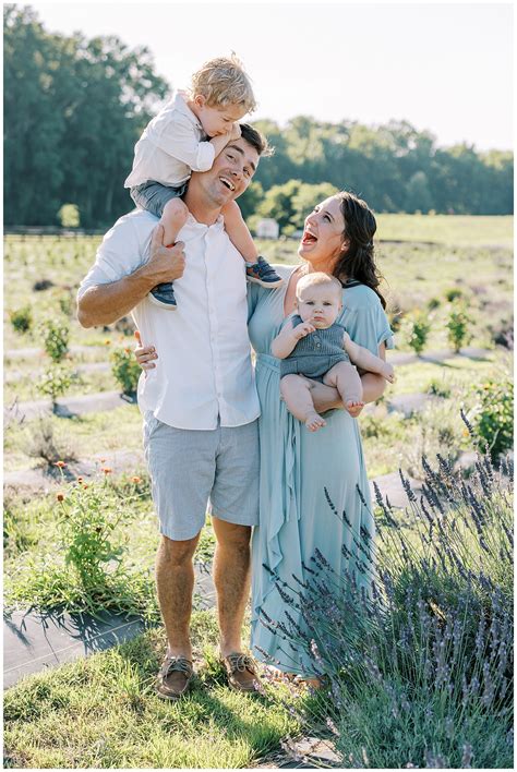 Williamsburg Lavender Farm Mini Sessions