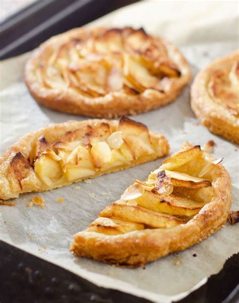 Mini Individual Apple Tarts Recipe — Eatwell101