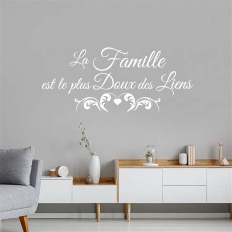 Sticker Mural Citation Famille La Famille Est Le Plus Doux Des Liens