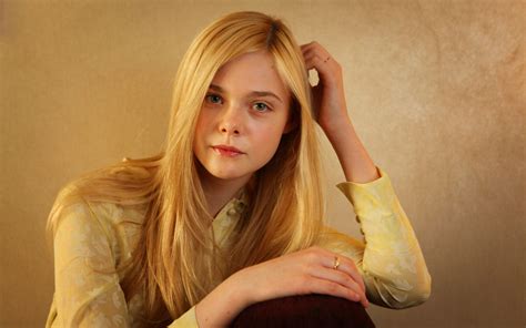 4573930 Elle Fanning Face Blue Eyes Shirt Actress Blonde Women Long Hair
