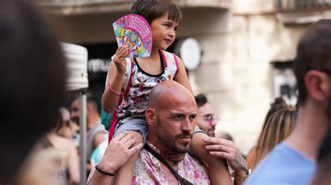 La Orgullosa Re Ne A M S De Personas Para Celebrar La Diversidad