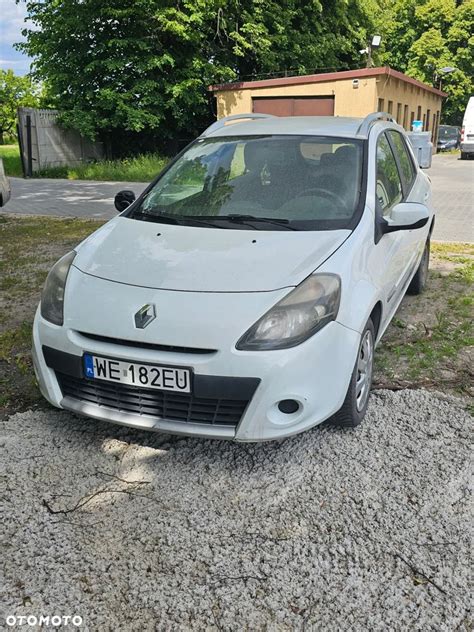 Używany Renault Clio 9 900 PLN 250 000 km Otomoto