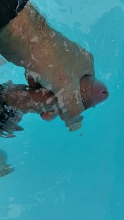 Vidéos porno piscine Gay gratuites xHamster