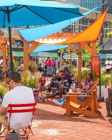 Frien... - Friends of The Colonnade - located in the Kentlands