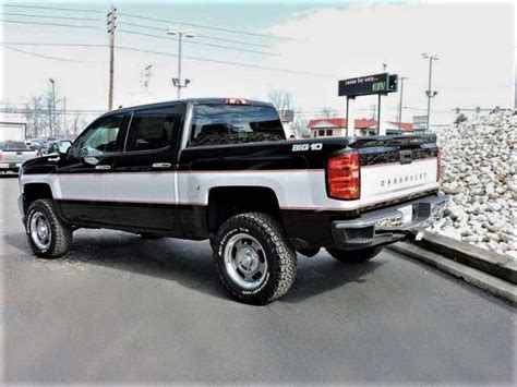 Retro 2018 Chevy Silverado Big 10 Conversion Proves Two Tone Truck