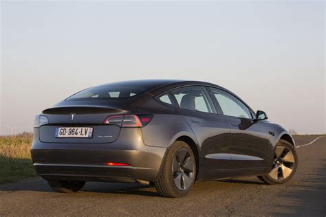 Tesla Pr Pare Une Nouvelle Model Moins Ch Re Produire