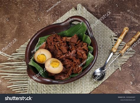 Gudeg Jogja Popular Jogja Traditional Dish Stock Photo 2305849487 | Shutterstock