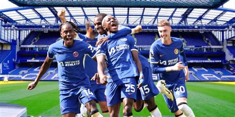 Moisés Caicedo marcó un golazo y desde Chelsea reaccionaron con Oh mi