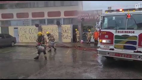 Princípio de incêndio em padaria da 710 Norte mobiliza bombeiros no DF