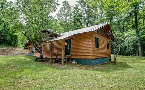 Exclusive Luxurious Cabin in the North Carolina mountains! Look inside ...