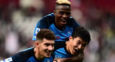 Hasil Liga Italia Bantai Torino Napoli Makin Kokoh Puncaki