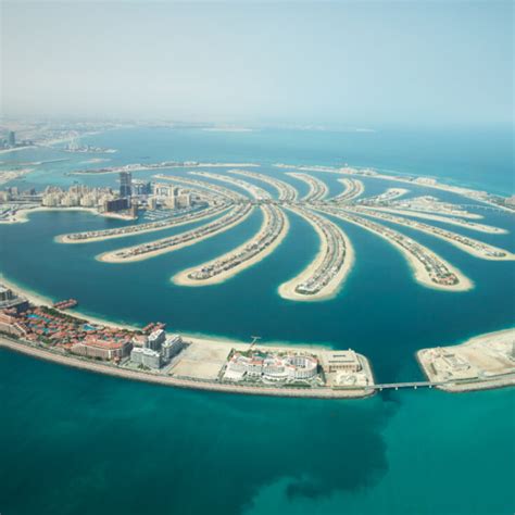 palm-jumeirah-in-dubai - Travel Off Path